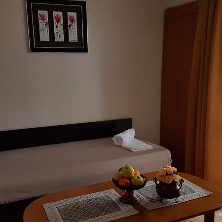 Tashevi Apartments بوموري المظهر الخارجي الصورة